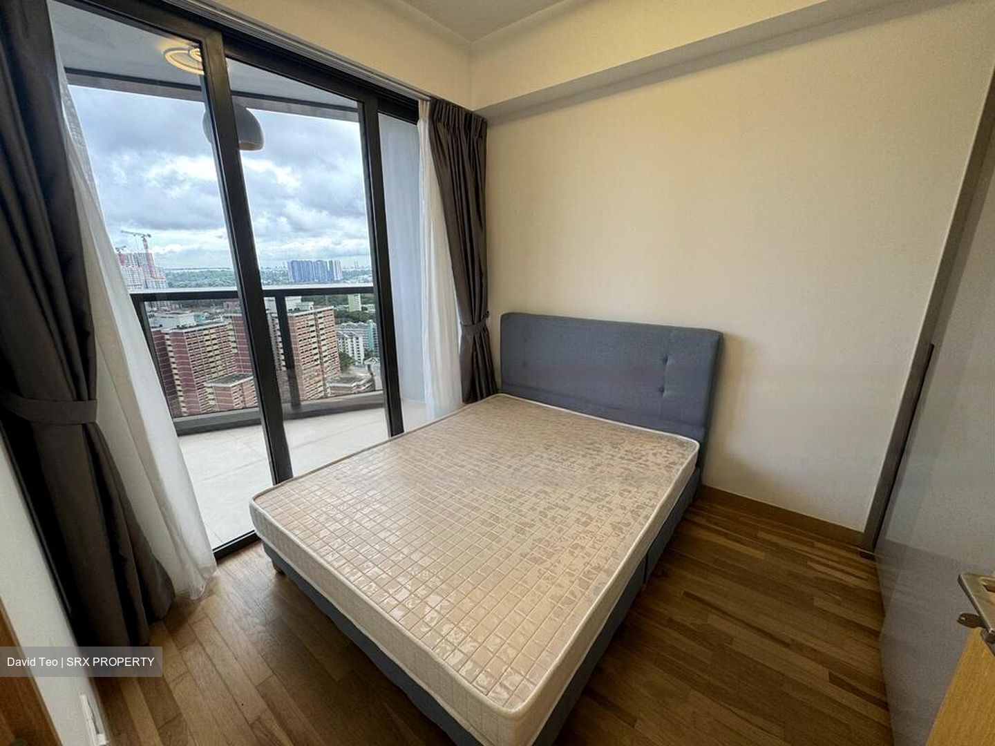 Commonwealth Towers (D3), Condominium #458384791